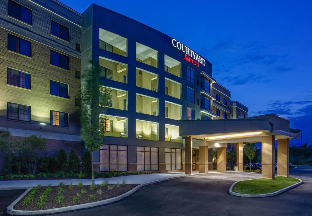 Courtyard By Marriott Pittsburgh North/Cranberry Woods Hotel Кранбери Тауншип Екстериор снимка