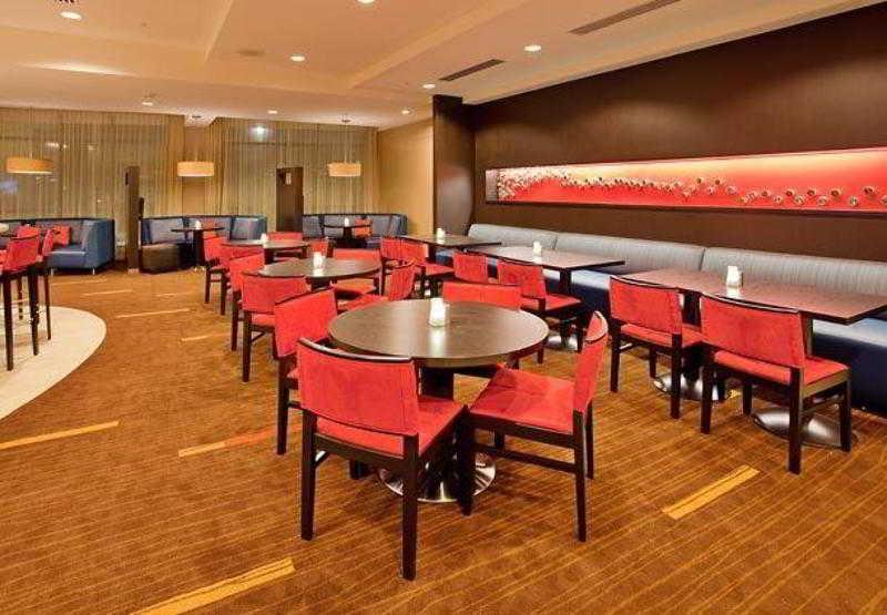 Courtyard By Marriott Pittsburgh North/Cranberry Woods Hotel Кранбери Тауншип Екстериор снимка