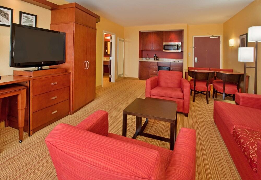 Courtyard By Marriott Pittsburgh North/Cranberry Woods Hotel Кранбери Тауншип Екстериор снимка