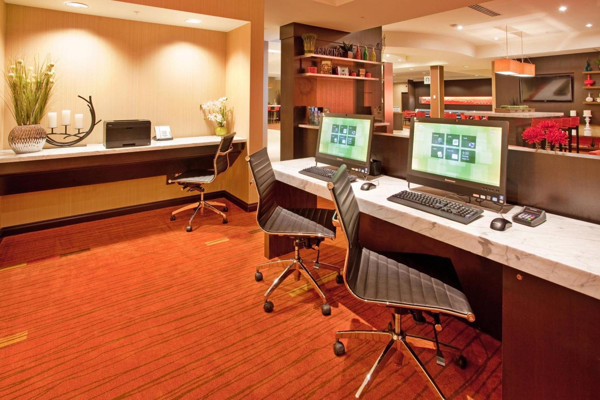 Courtyard By Marriott Pittsburgh North/Cranberry Woods Hotel Кранбери Тауншип Екстериор снимка