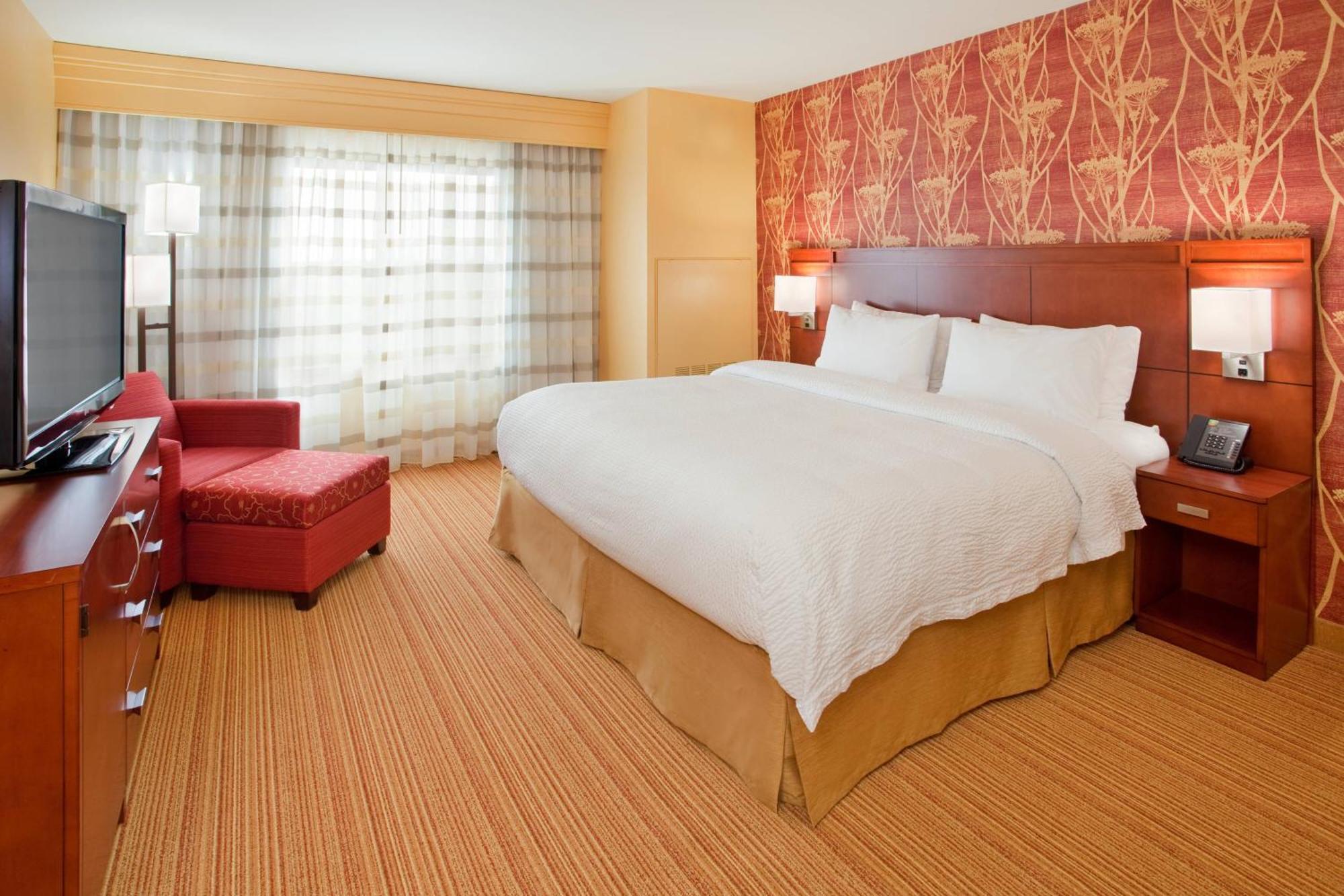 Courtyard By Marriott Pittsburgh North/Cranberry Woods Hotel Кранбери Тауншип Екстериор снимка