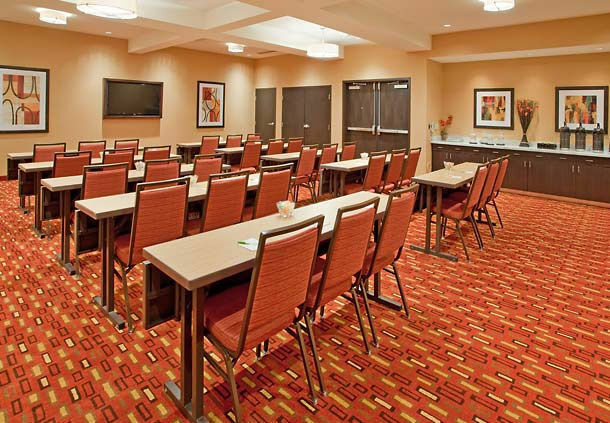 Courtyard By Marriott Pittsburgh North/Cranberry Woods Hotel Кранбери Тауншип Екстериор снимка